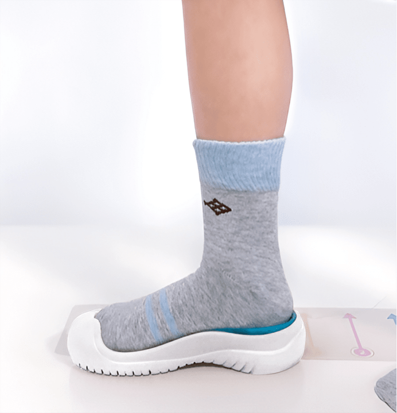 Balancemaker lancia solette sportive in flanella per bambini